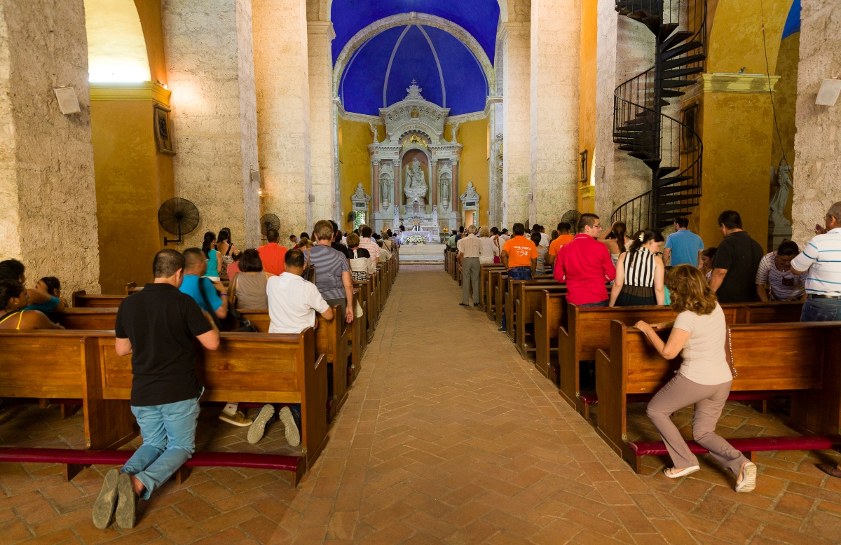 Cartagena, Colombia, August 23, 2015. -- Christians are praying in the Cartagena's Cathedral.