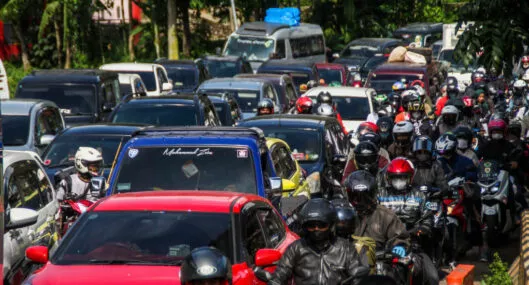 Soat con descuento: carros y motos en Colombia están en peligro porque no les venden el seguro.