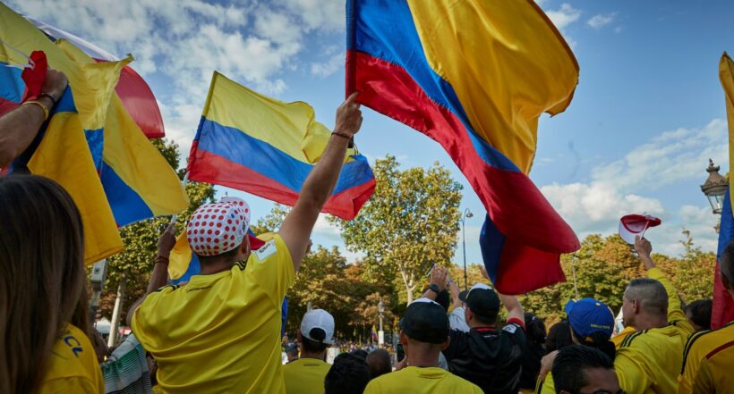 Colombia ya no es el país más feliz del mundo, cayó en el ranking que elabora también el Banco Mundial.