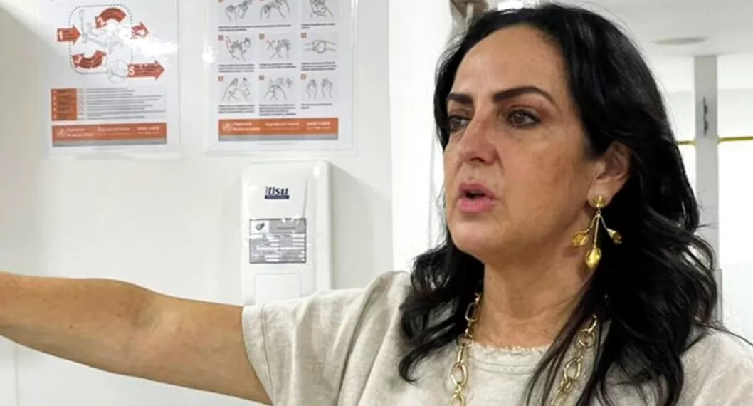 María Fernanda Cabal, que pide porte de armas por video de delincuente asesinado