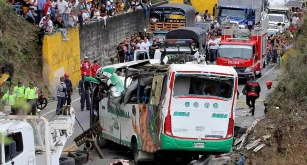 Relato de sobreviviente a accidente de bus en vía Panamericana (Nariño).