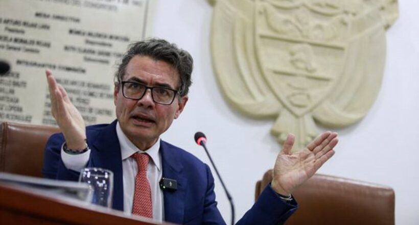 El ministro Alejandro Gaviria, afirmó que ya hay $ 210 mil millones para la educación en 2023. Ese dinero enfrentaría crisis de universidades públicas.