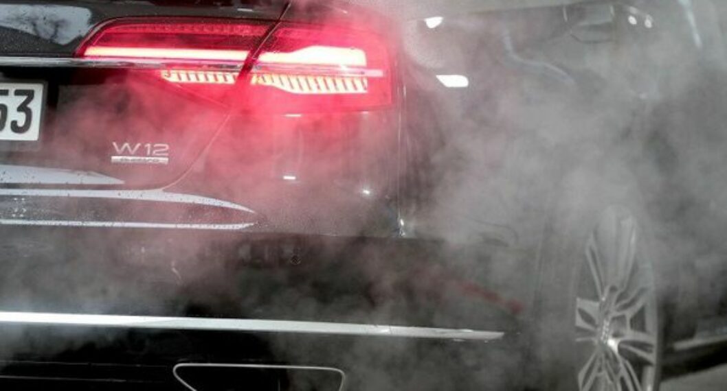 Unión Europea prohibirá venta de nuevos vehículos de combustión interna desde 2035