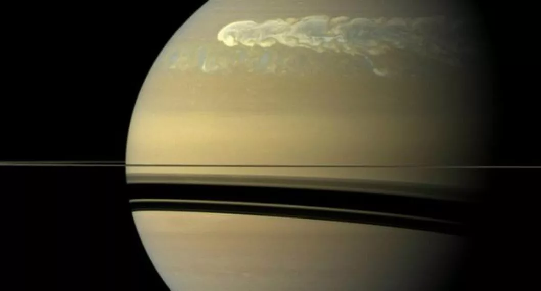 Nuevas imágenes e información sobre el origen de los anillos de Saturno