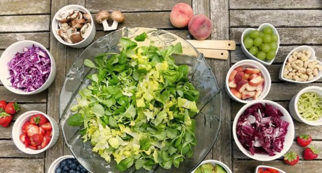 Nutrición: 5 vegetales que deberían estar en sus ensaladas saludables
