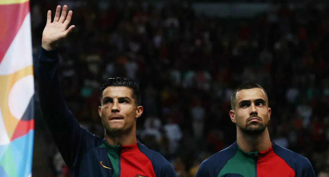 Cristiano Ronaldo en un partido con su selección Portugal contra España.