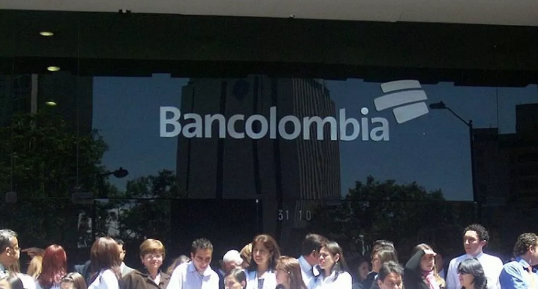 Bancolombia ilustra nota sobre empresas donde quieren trabajar universitarios