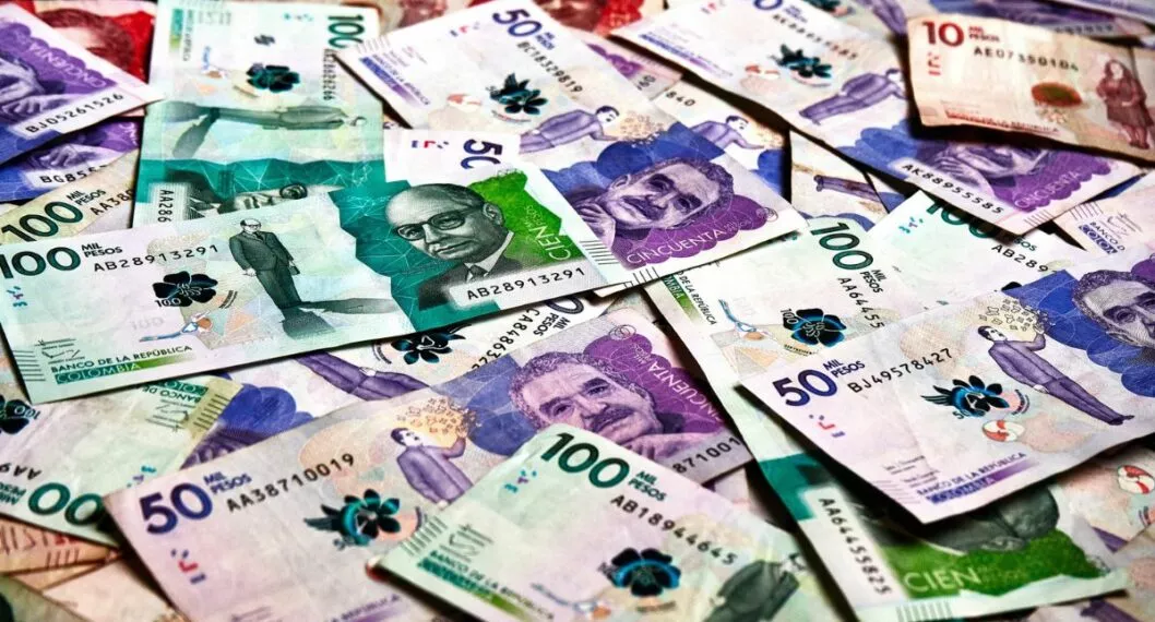 Imagen de dinero colombiano