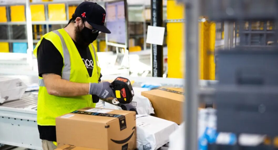 Amazon ya comenzó con el despido de empleados