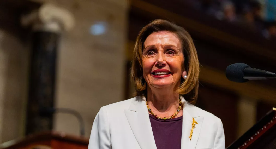 La presidenta de la Cámara de Representantes de EE. UU., Nancy Pelosi, anunció este jueves que dejará de ser la dirigente demócrata de la cámara.