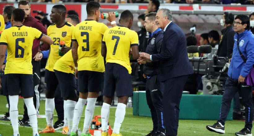 Foto de la Selección de Ecuador que revela los partidos de Mundial Qatar 2022 que van a través de Caracol, RCN y DirecTV