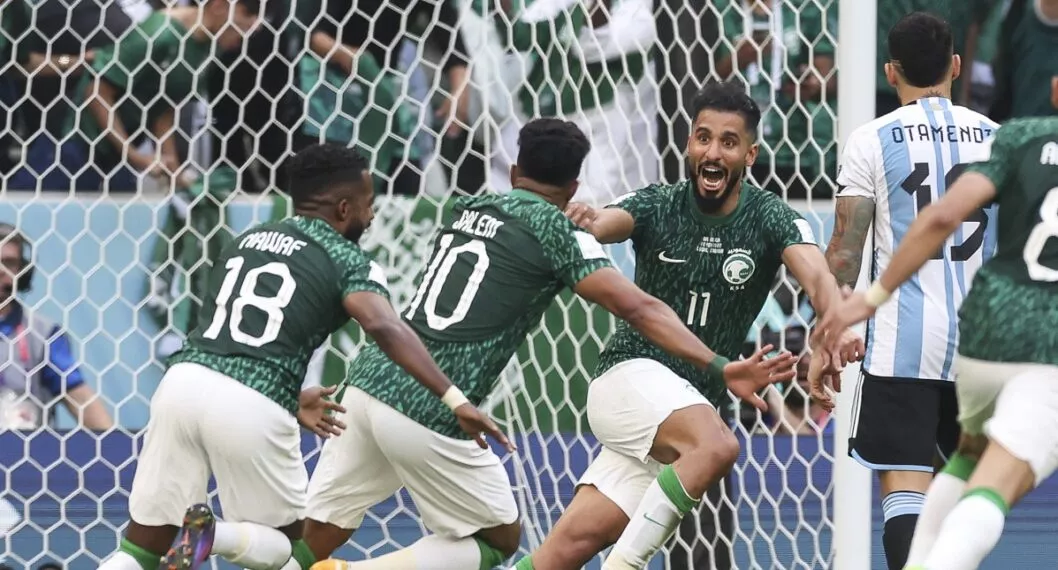 'Los hijos del desierto' sorprendieron al conjunto 'albiceleste' y, con un golazo al minuto 53, sellaron su primera victoria 1-2 en el Mundial de Qatar 2022.