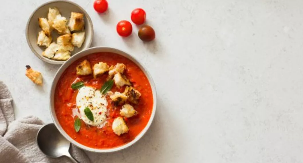 Cremosita y deliciosa: así se prepara una crema de tomate