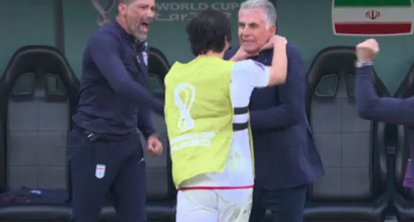 Al técnico Carlos Queiroz lo agarraron del cuello en el triunfo de Irán contra Gales, en la segunda fecha del Mundial de Qatar 2022. 