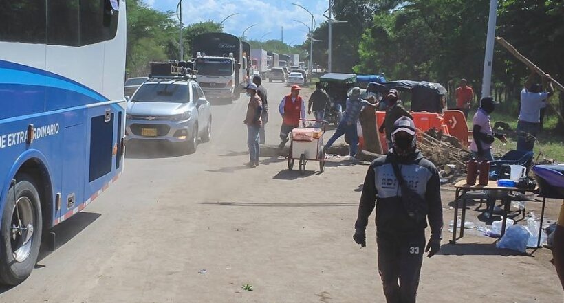La Guajira: levantan bloqueos tras acuerdo con el Gobierno Municipal.