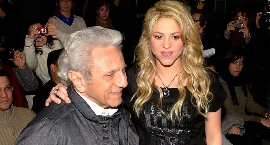 Foto de la cantante Shakira y William Mebarak a propósito de su estado de salud