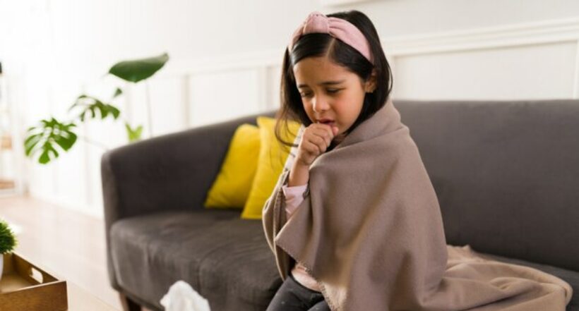 ¿Cómo calmar la tos en niños? 3 consejos que será de ayuda en casa
