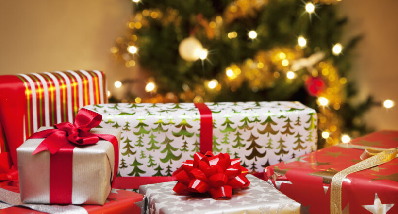 Formas de envolver los regalos de Navidad atraerían amor, salud y prosperidad