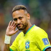 El técnico de la selección de Brasil, Tite, confirmó que Neymar jugará contra Corea del Sur, por los octavos de final del Mundial, este lunes.