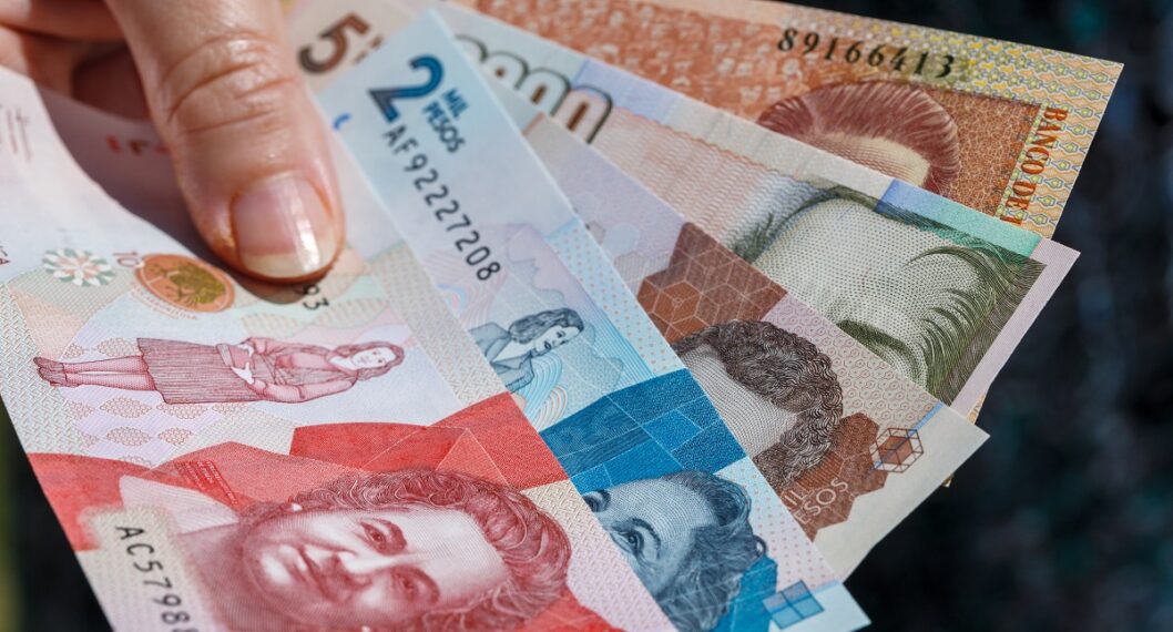 Salario mínimo 2023: Bancos hoy en Colombia piden un jugoso aumento