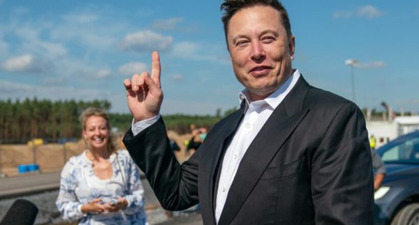 Elon Musk ya no es el hombre más rico del mundo, según Forbes 