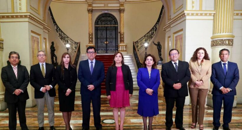 Propuesta de presidenta de Perú de adelantar elecciones ahora sería para diciembre de 2023