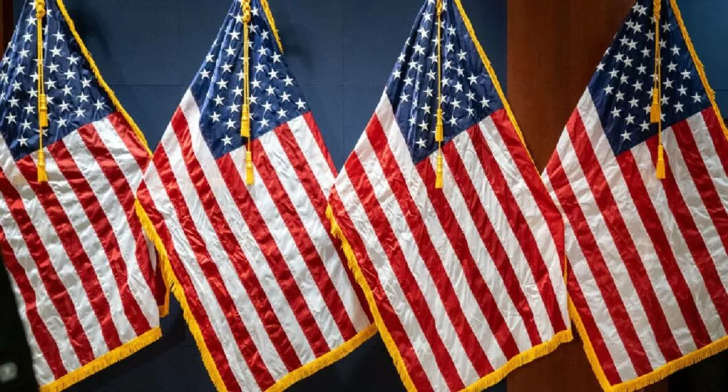 foto de banderas de Estados Unidos a propósito de cambios en examen de ciudadanía