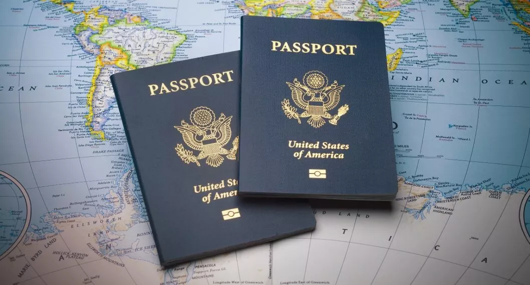 Pasaporte de Estados Unidos, en nota sobre cambios que hizo y parecido al colombiano