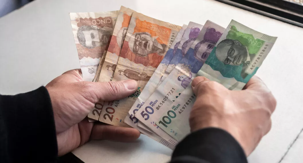Salario mínimo 2023 en Colombia: cuánto aumentarán las tarifas de las cajas de compensación.