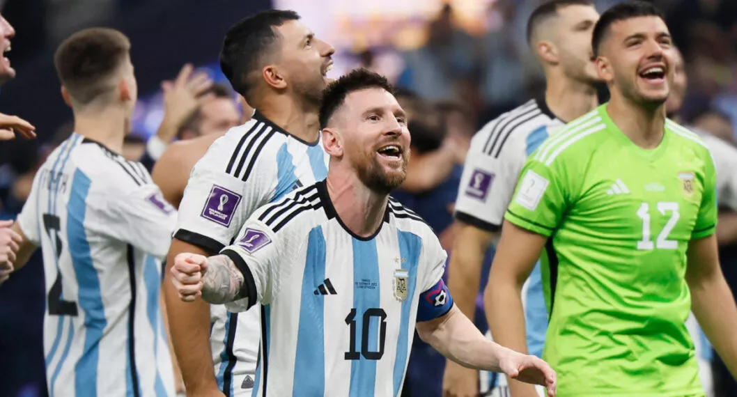 Argentinos crean versión actualizada de 'Muchachos, nos volvimos a ilusionar' antes de llegar al país desde Qatar 2022.