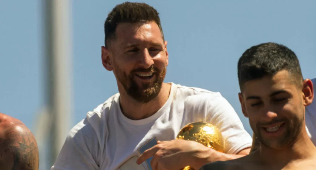 Lionel Messi se quemó por el rayo del sol y las burlas en redes no faltaron.