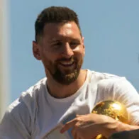 Lionel Messi se quemó por el rayo del sol y las burlas en redes no faltaron.