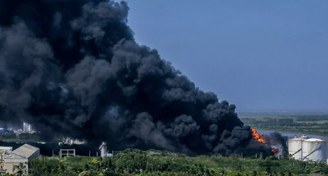 Este viernes fue controlado el incendio en empresa de Barranquilla, que duró más de 58 horas nubló los cielos de la capital del Atlántico.