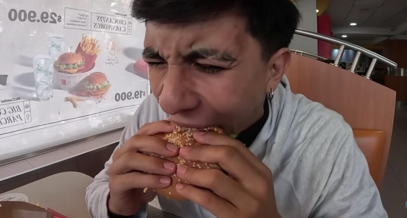 Youtuber bogotano comió por primera vez en McDonald's y criticó la carne: video