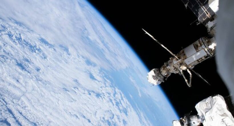 Por fuga en cápsula Soyuz, Rusia evalúa planes para rescatar astronautas varados