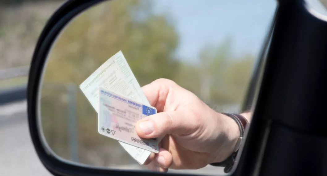 Cuánto cuesta y cómo tramitar el permiso internacional de conducción para colombianos