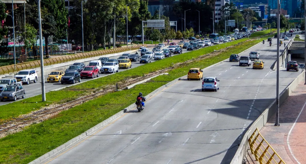 La Secretaría de Movilidad de Bogotá anunció cierre total de la calzada norte rápida y exclusiva de Transmilenio en la Av. Calle 26.
