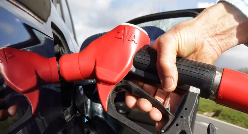 Gasolina en Colombia: cuánto vale galón en enero y por qué está cara