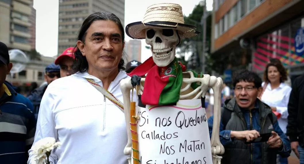 Foto de Gustavo Bolívar, en nota de Gustavo Bolívar, a la Alcaldía de Bogotá: por qué RCN es clave para esa opción