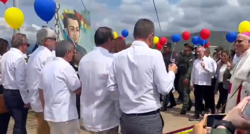 Puente Atanasio Girardot, abierto en la frontera entre Colombia y Venezuela