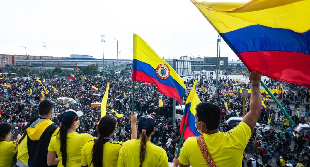 Confirman protestas en Bogotá por nuevo pico y placa para carros 