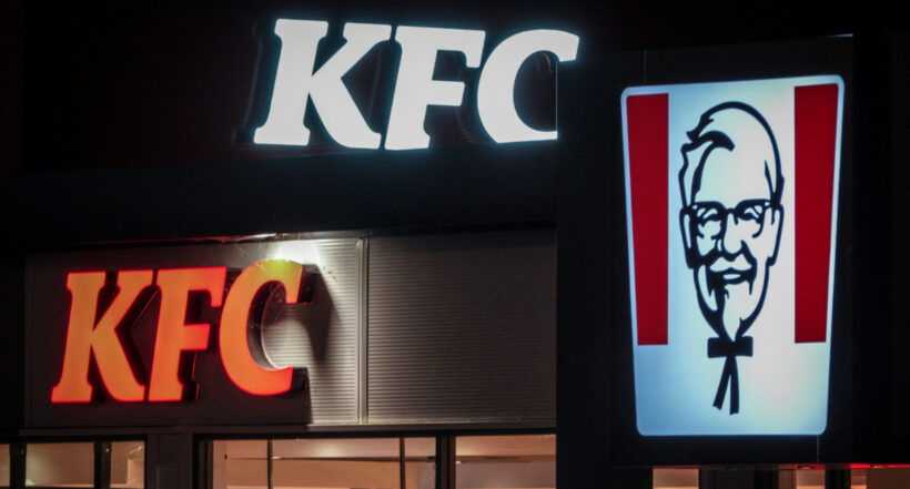 Cuánto costaría poner una franquicia de KFC en dólares y pesos colombianos.