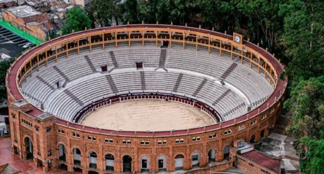 La Corte Constitucional ordenó el regreso de las corridas de toros a Bogotá y le pidió al Distrito reabrir la plaza Santamaría para esta práctica. 