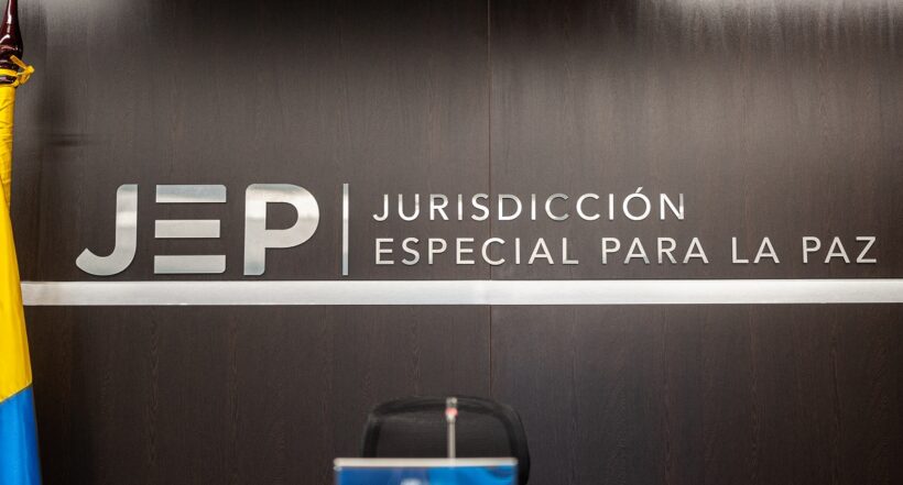 The Special Jurisdiction for Peace (JEP) logos seen moments before a press conference at the Special Jurisdiction for Peace (JEP) after 21 members of the army including a general accept their responsibility for 247 extrajudicial executions in the regions of 'El Catatumbo' and the Colombian Caribbean Coast to the Peace Tribunal of the Special Jurisdiction for Peace (JEP) in Bogota, Colombia on December 10, 2021. (Photo by: Chepa Beltran/Long Visual Press/Universal Images Group via Getty Images)