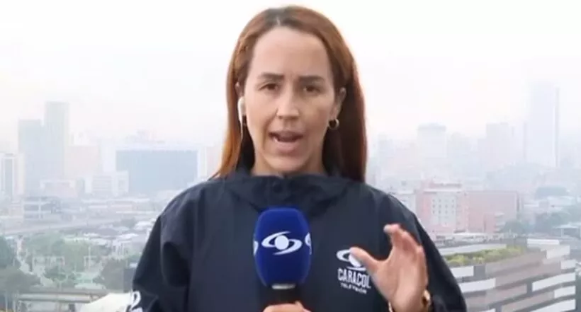 Érika Zapata, desafiante en Noticias Caracol por agresión a agente de tránsito.