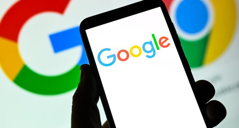 POLAND - 2022/12/02: In this photo illustration a Google logo seen displayed on a smartphone. (Photo Illustration by Mateusz Slodkowski/SOPA Images/LightRocket via Getty Images)