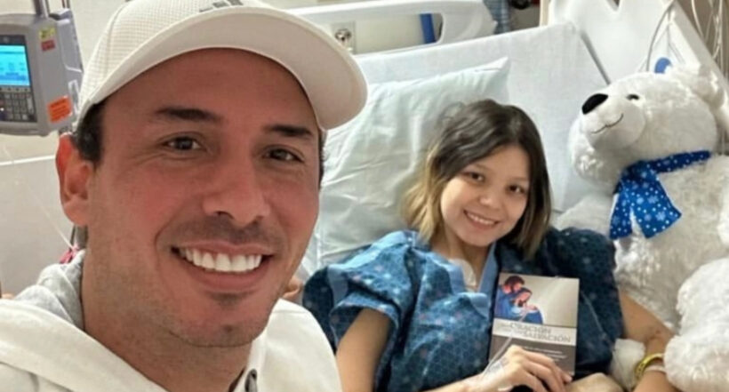 Hijos de Paula Durán, colombiana con cáncer en Estados Unidos, recibieron becas de colegio.