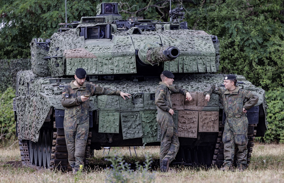 Alemania autorizó envío de tanques Leopard a Ucrania para enfrentar a Rusia