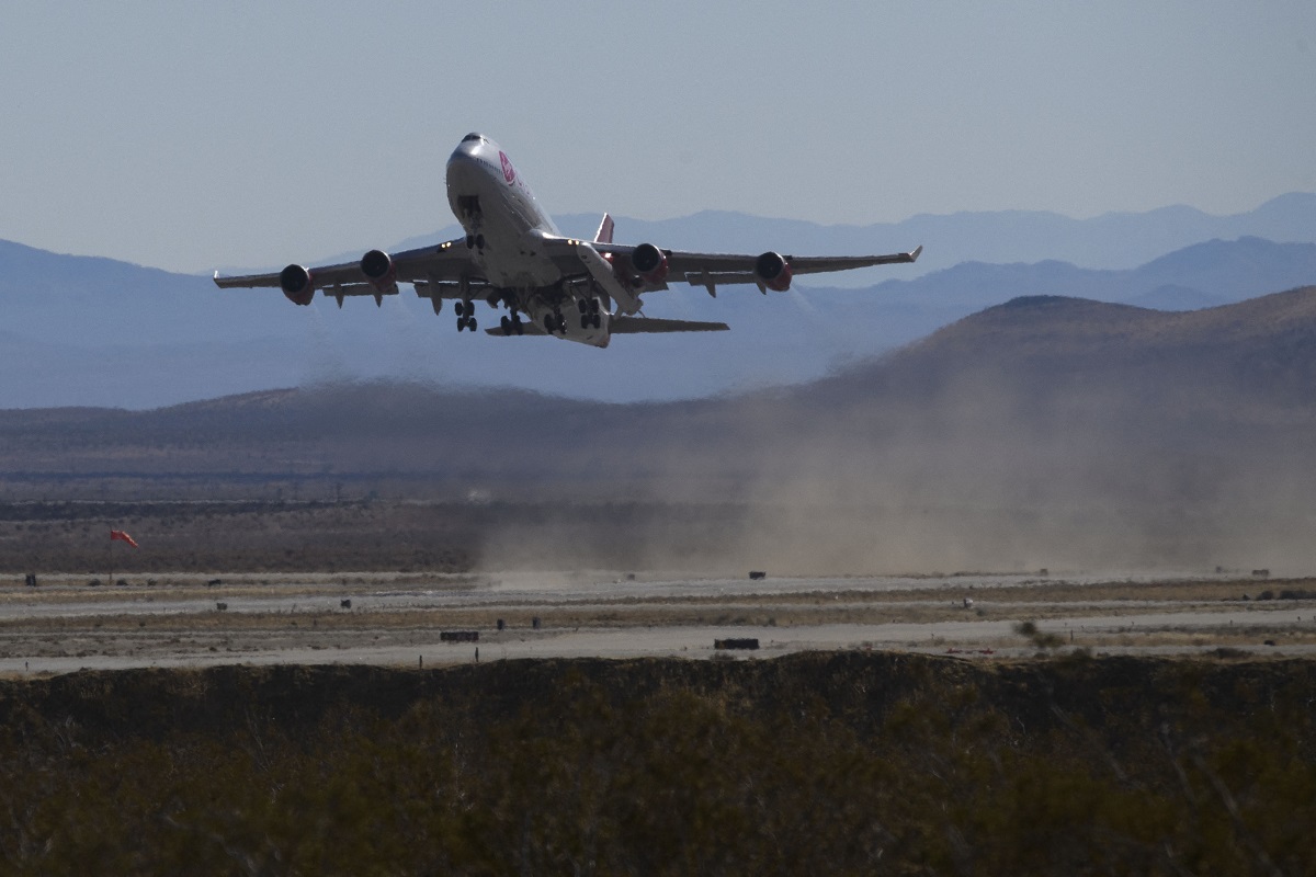 Adiós al legendario avión Boeing jumbo 747