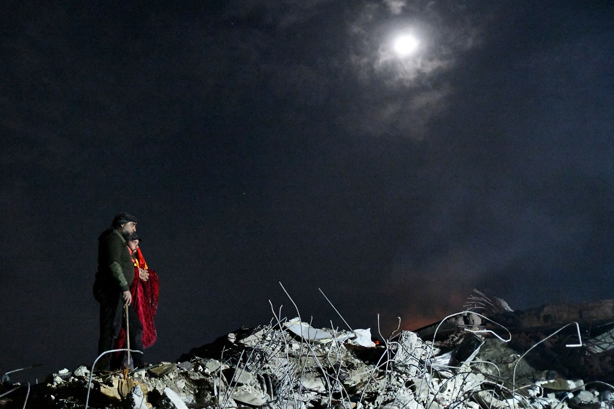 Cifra de muertos por terremoto en Turquía y Siria se acerca a los 10.000